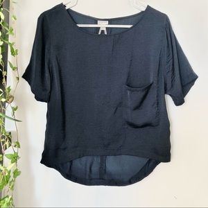 5/$20 Silk-like dressy t-shirt